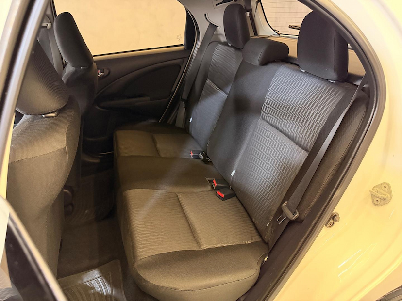 Foto do veículo TOYOTA ETIOS  HB X 13L MT 2018 94.027 KM 58.900,00
