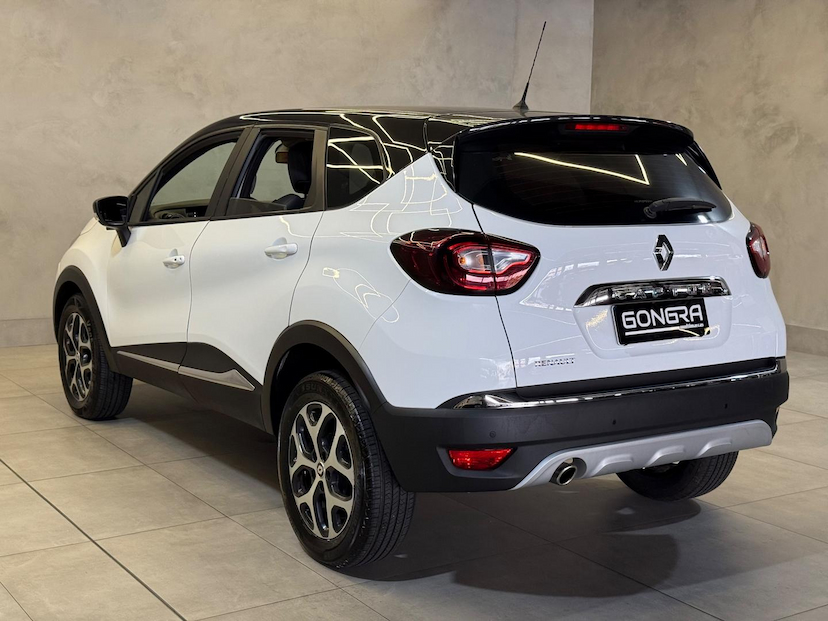 Foto do veículo RENAULT CAPTUR  INTEN 20A 2019 56.500 KM 74.900,00