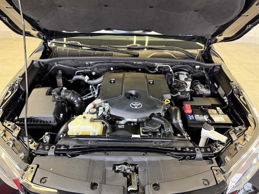 Foto do veículo TOYOTA HILUX  SW4 SRX 4X4 2.8 TDI 16V DIES. AUT. 2021 101.360 KM 279.900,00