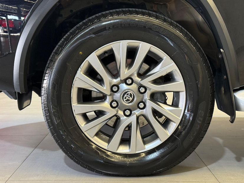 Foto do veículo TOYOTA HILUX  SW4 SRX 4X4 2.8 TDI 16V DIES. AUT. 2021 101.360 KM 279.900,00