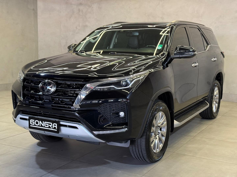 Foto do veículo TOYOTA HILUX  SW4 SRX 4X4 2.8 TDI 16V DIES. AUT. 2021 101.360 KM 279.900,00