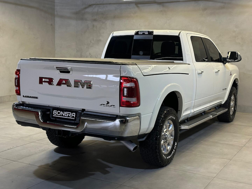 Foto do veículo RAM 3500  LARAMIE 6.7D 2022 24.190 KM 369.900,00