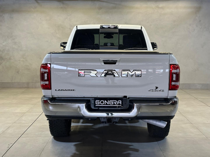 Foto do veículo RAM 3500  LARAMIE 6.7D 2022 24.190 KM 369.900,00