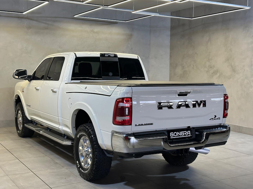 Foto do veículo RAM 3500  LARAMIE 6.7D 2022 24.190 KM 369.900,00