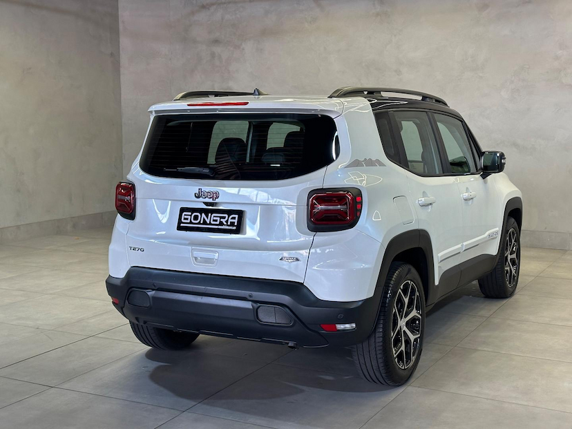 Foto do veículo JEEP RENEGADE  SAHARA 2025 11.265 KM 145.900,00