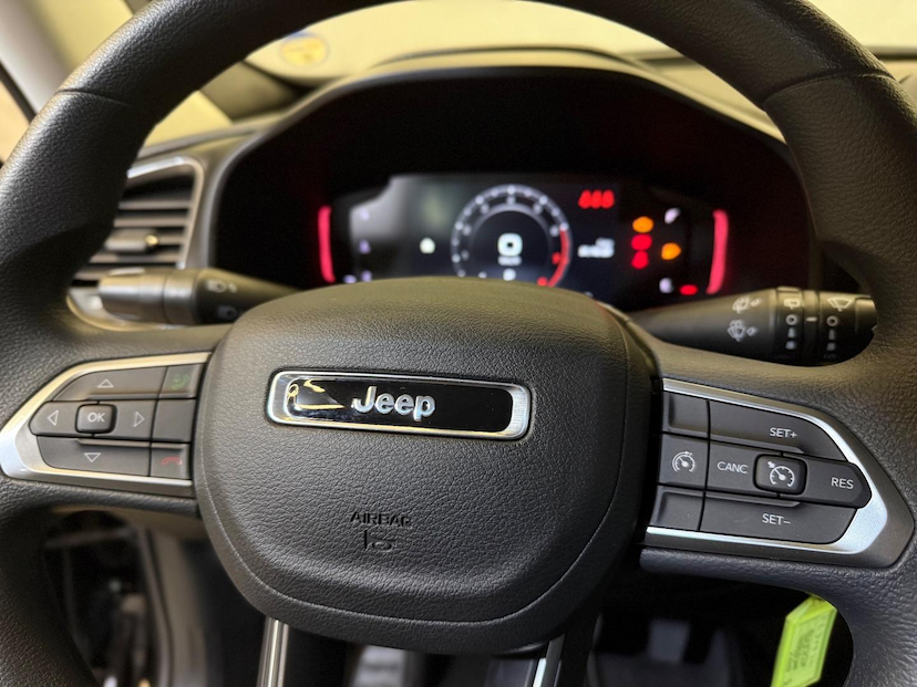 Foto do veículo JEEP RENEGADE  SPT T270 2025 6.719 KM 121.900,00