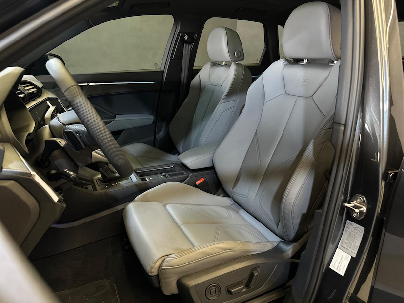 Foto do veículo AUDI Q3  2.0 TFSI 2025 124 KM 325.900,00