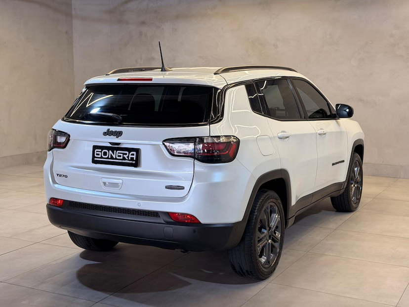 Foto do veículo JEEP COMPASS  LONG TF 2022 39.025 KM 132.900,00