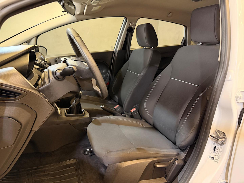 Foto do veículo FORD FIESTA  16SEL 2017 79.297 KM 54.900,00