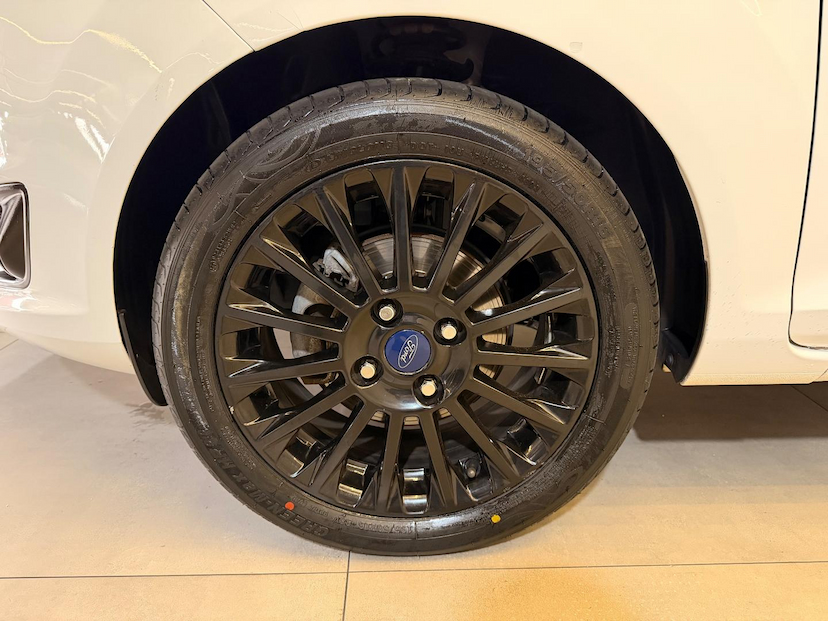 Foto do veículo FORD FIESTA  16SEL 2017 79.297 KM 54.900,00