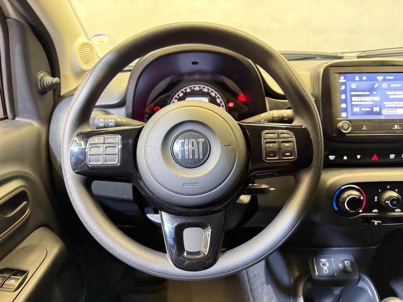 Foto do veículo FIAT MOBI  TREKKING 1.0MT 2025 3.963 KM 71.900,00