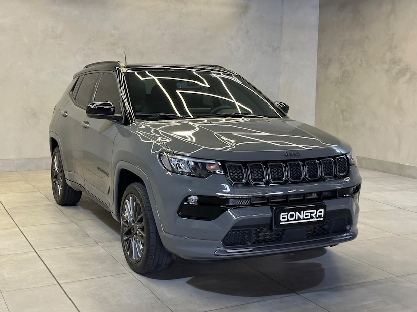 Foto do veículo JEEP COMPASS  SERIE S TF 2023 26.191 KM 169.900,00