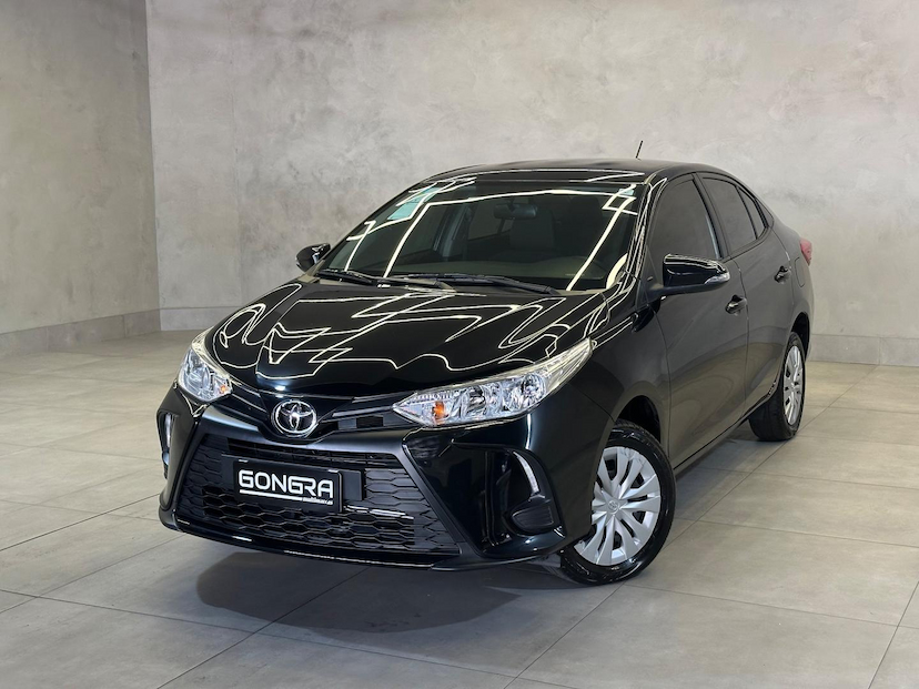 Foto do veículo TOYOTA YARIS  SEDAN 1.5 XL 2025 13.674 KM 105.900,00