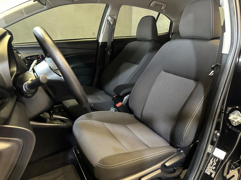 Foto do veículo TOYOTA YARIS  SEDAN 1.5 XL 2025 13.674 KM 105.900,00