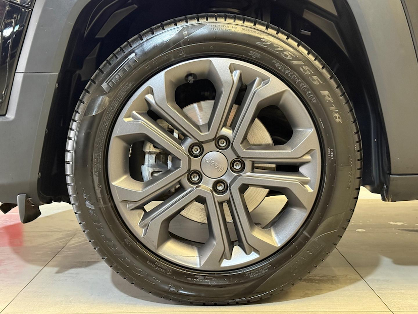 Foto do veículo JEEP RENEGADE  LGTD T270 2024 24.715 KM 118.900,00