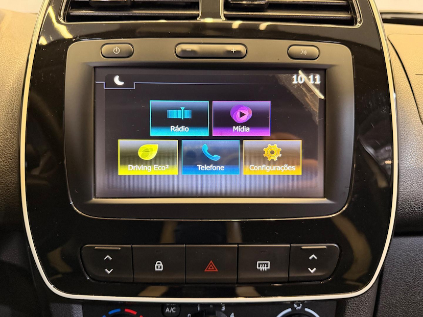 Foto do veículo RENAULT KWID  INTENS 10MT 2021 44.600 KM 46.900,00
