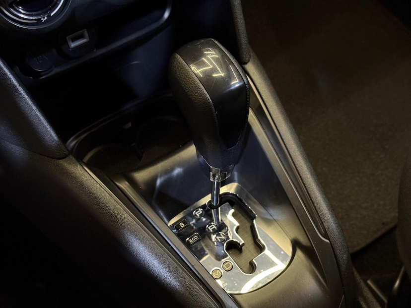 Foto do veículo PEUGEOT 2008  ALLURE PK 2022 62.282 KM 71.900,00