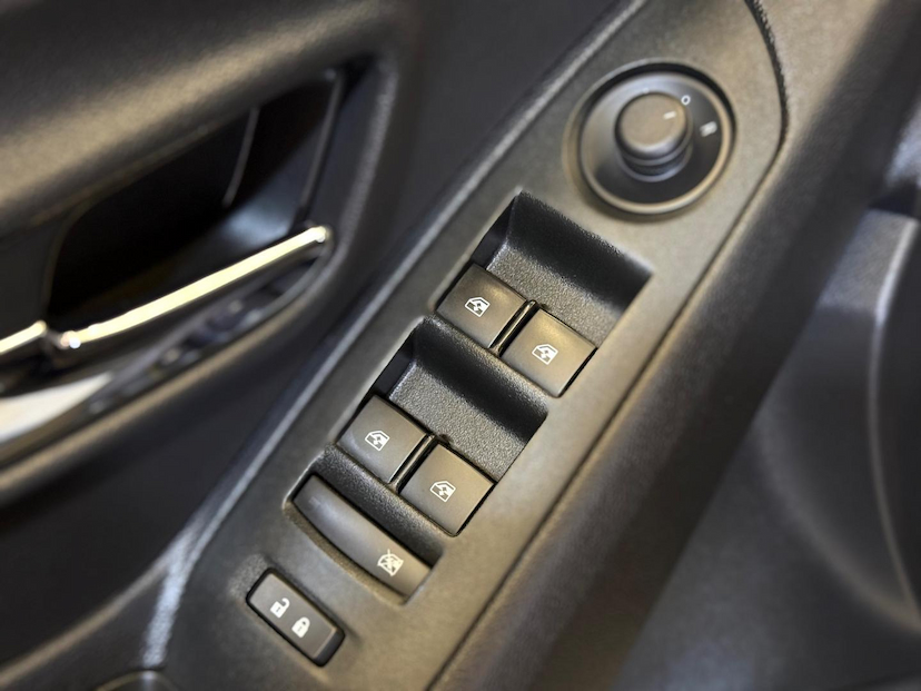 Foto do veículo CHEVROLET TRACKER  PREMIER 2019 73.353 KM 91.900,00