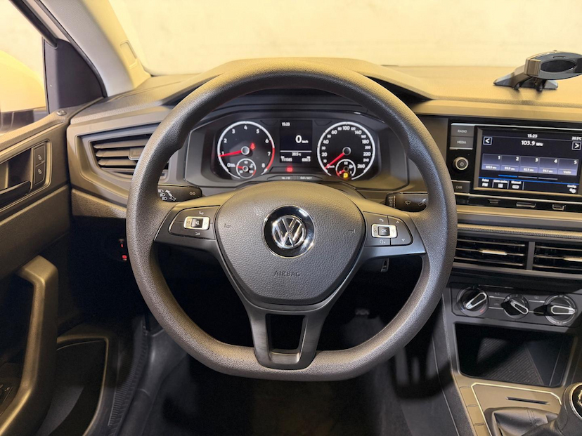 Foto do veículo VOLKSWAGEN VIRTUS  MF 2021 111.116 KM 69.900,00