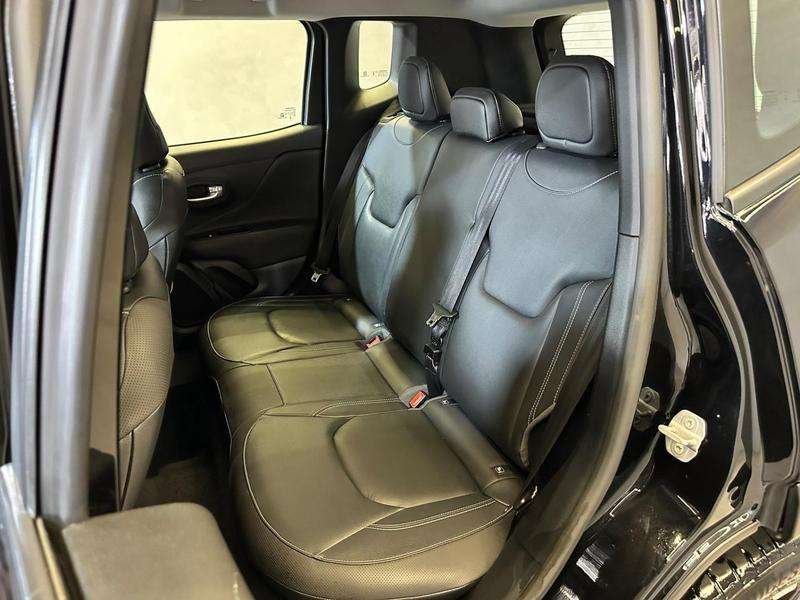 Foto do veículo JEEP RENEGADE  LGTD T270 2023 41.093 KM 105.900,00