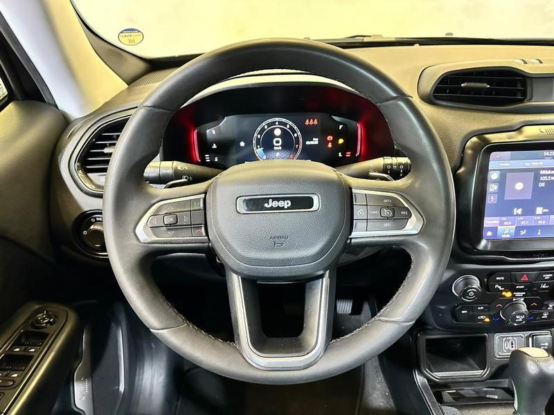 Foto do veículo JEEP RENEGADE  LGTD T270 2023 41.093 KM 105.900,00
