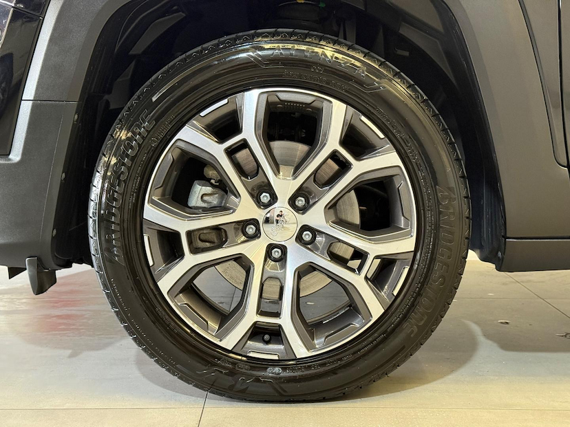 Foto do veículo JEEP RENEGADE  LGTD T270 2024 18.040 KM 114.900,00