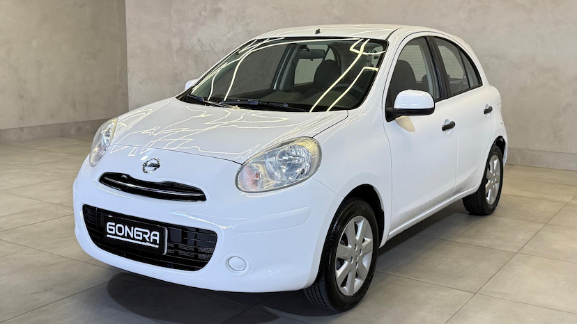 Foto do veículo NISSAN MARCH  16SV FLEX 2013 133.000 KM 37.900,00