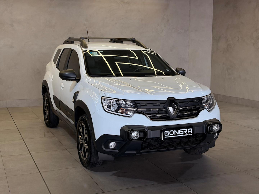 Foto do veículo RENAULT DUSTER  ICO16 CVT 2023 54.000 KM 99.900,00