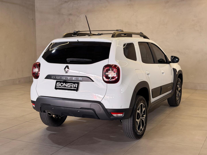 Foto do veículo RENAULT DUSTER  ICO16 CVT 2023 54.000 KM 99.900,00