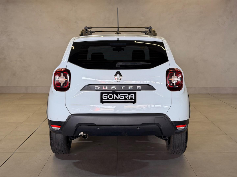 Foto do veículo RENAULT DUSTER  ICO16 CVT 2023 54.000 KM 99.900,00