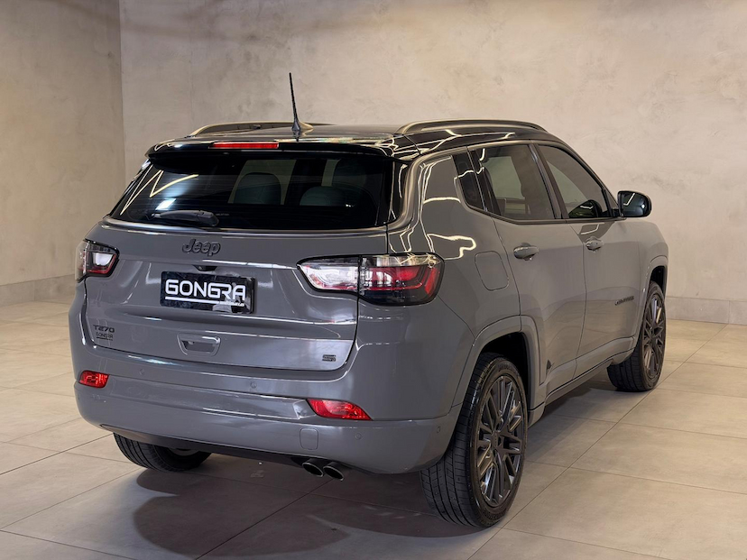 Foto do veículo JEEP COMPASS  SERIE S TF 2022 15.751 KM 159.900,00