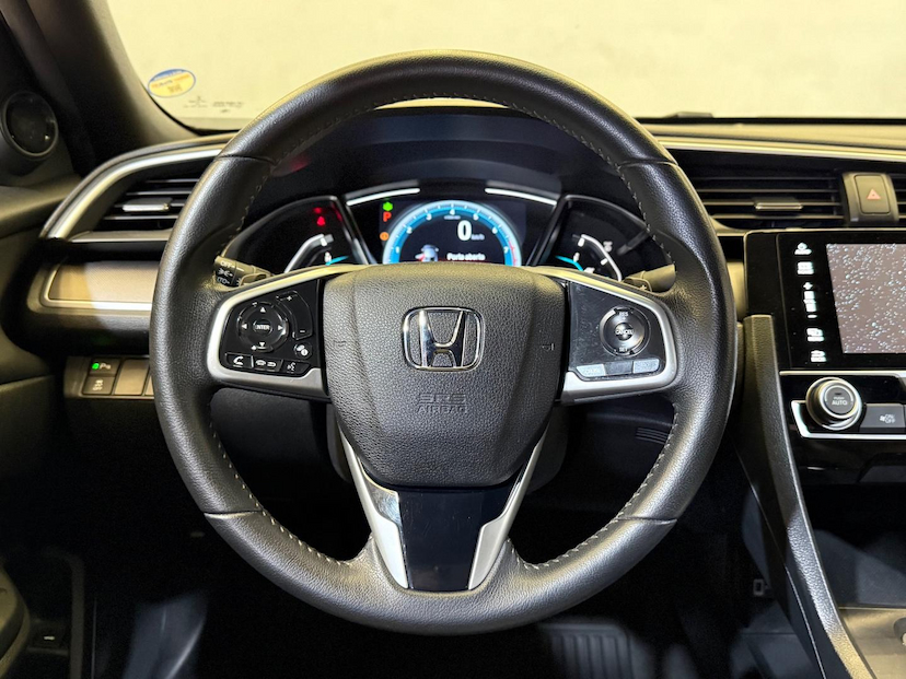 Foto do veículo HONDA CIVIC  EXL CVT 2020 70.743 KM 128.900,00