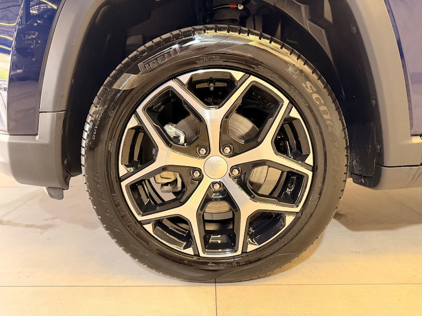 Foto do veículo JEEP COMPASS  LONGITUDE T 2025 47 KM 168.900,00