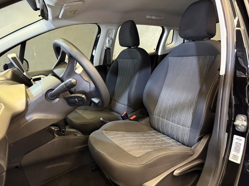 Foto do veículo PEUGEOT 2008  ALLURE EAT6 2021 60.075 KM 67.900,00