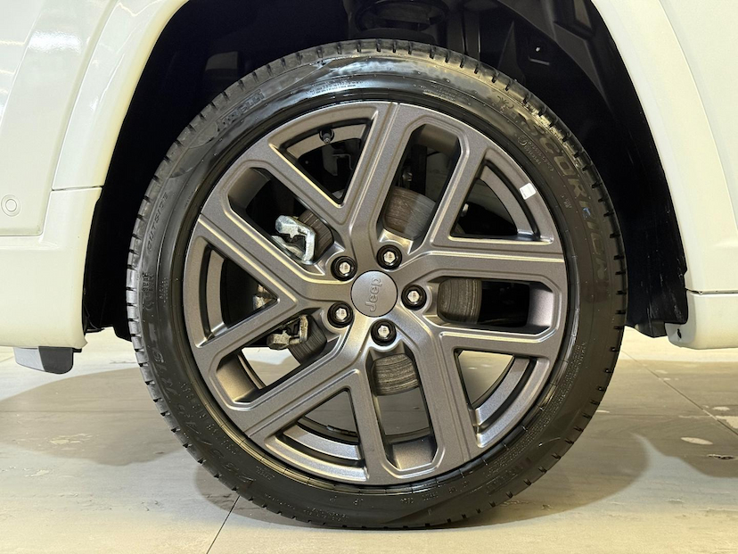 Foto do veículo JEEP COMPASS  SERIE S T 2025 41 KM 195.900,00