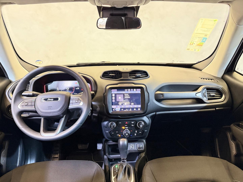 Foto do veículo JEEP RENEGADE  SPORT ALTITUDE 1.3 TB FLEX AUT. 2025 61 KM 121.900,00
