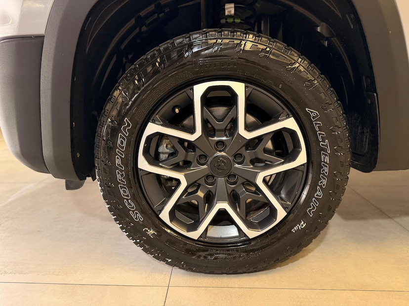 Foto do veículo RAM RAMPAGE  REBEL 2.2 TB CD 4X4 DIESEL AUT. 2025 20.758 KM 217.900,00