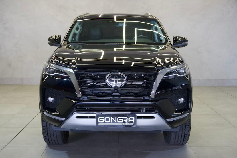 Foto do veículo TOYOTA HILUX  SW4 SRX 4X4 2.8 TDI 16V DIES. AUT. 2022 60.733 KM 269.900,00