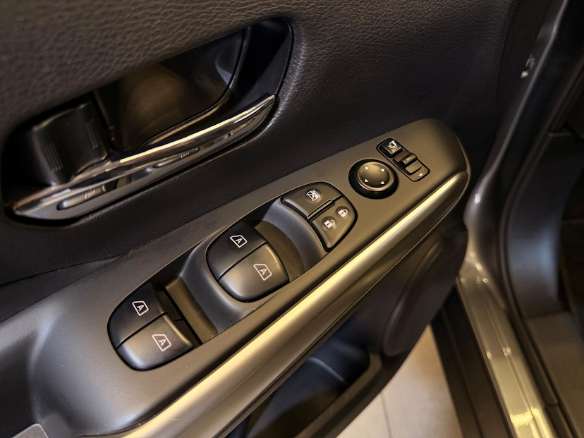 Foto do veículo NISSAN KICKS  EXCLUSI CVT 2024 15.180 KM 122.900,00