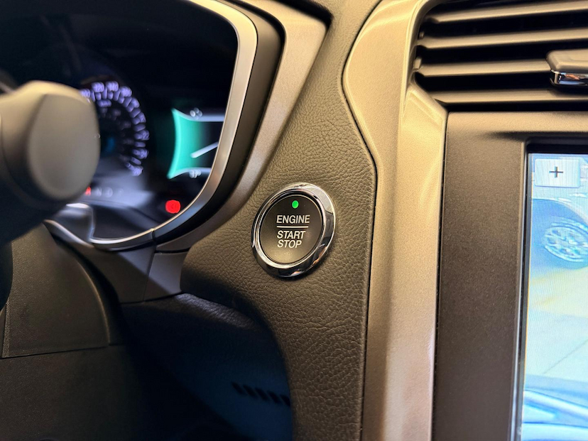 Foto do veículo FORD FUSION  SEL GTDI 2018 53.414 KM 99.900,00