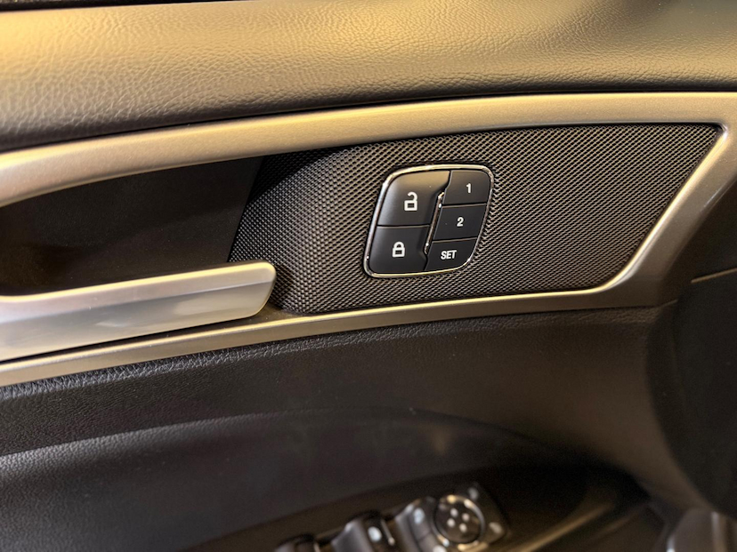 Foto do veículo FORD FUSION  SEL GTDI 2018 53.414 KM 99.900,00