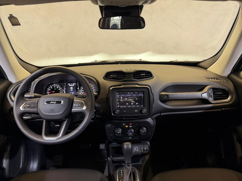 Foto do veículo JEEP RENEGADE  TURBO 2025 19 KM 114.900,00