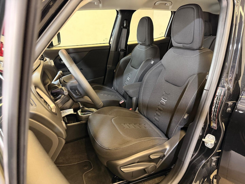 Foto do veículo JEEP RENEGADE  TURBO 2025 19 KM 114.900,00