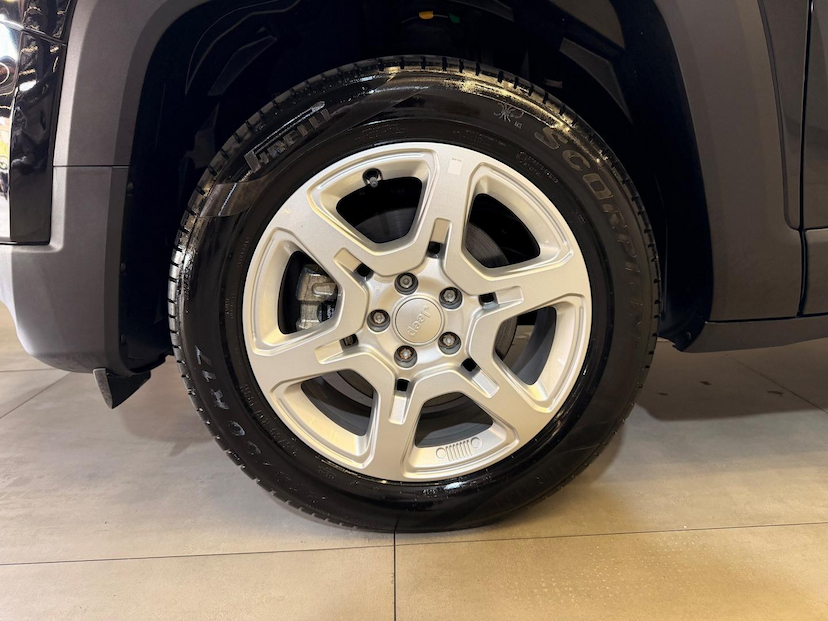 Foto do veículo JEEP RENEGADE  TURBO 2025 19 KM 114.900,00