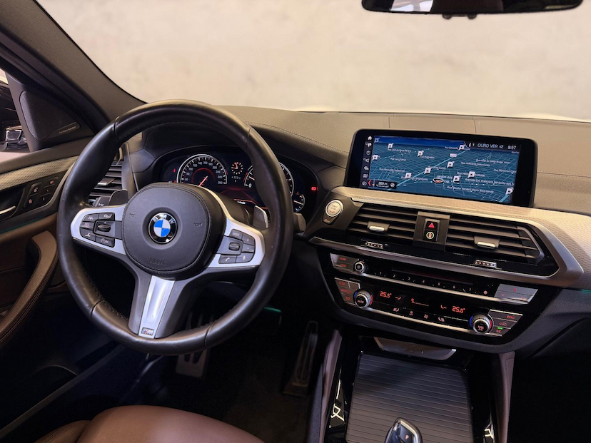 Foto do veículo BMW X4  XDRIVE30I 2020 53.782 KM 252.900,00