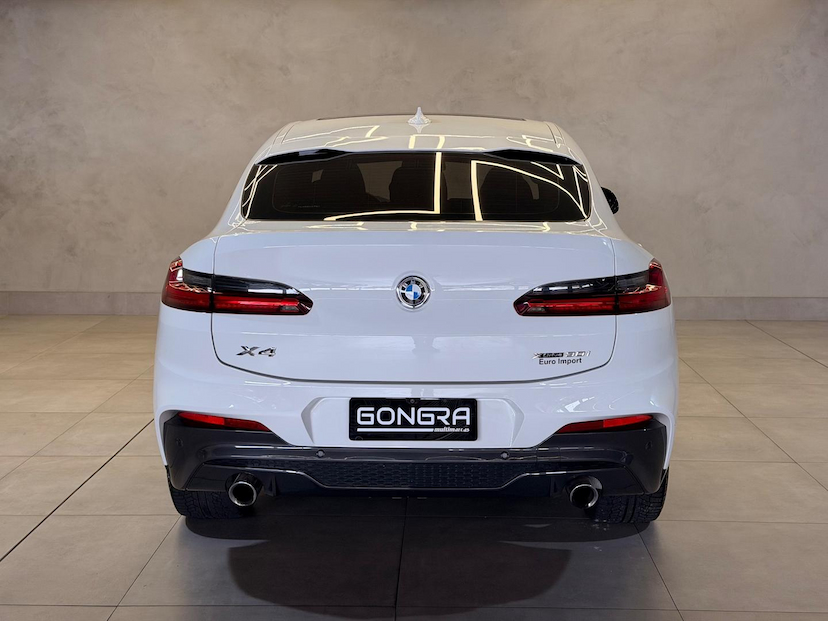Foto do veículo BMW X4  XDRIVE30I 2020 53.782 KM 252.900,00