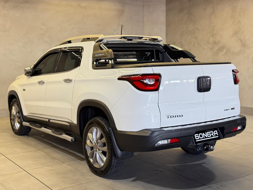Foto do veículo FIAT TORO  RANCH AT9 4X4 2020 28.562 KM 126.900,00