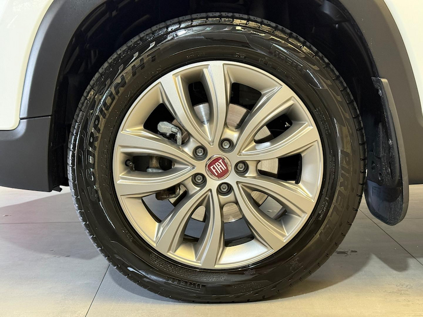 Foto do veículo FIAT TORO  RANCH AT9 4X4 2020 28.562 KM 126.900,00