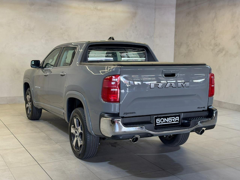 Foto do veículo RAM RAMPAGE  LAR. HURR. 4 2.0 TB CD 4X4 AUT 2025 98 KM 214.900,00