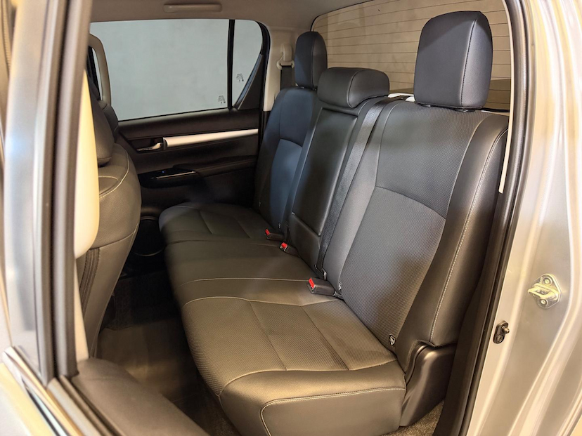 Foto do veículo TOYOTA HILUX  CD SRX 4X4 2.8 TDI 16V DIESEL AUT 2025 22.157 KM 305.900,00